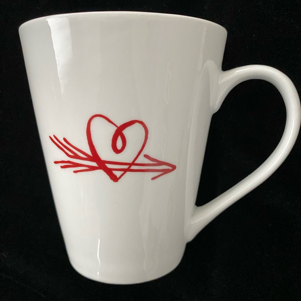 NWOT Starbucks Valentines Mug